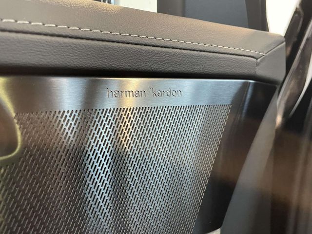 New 2026 Black Volvo T8 Plus image 37
