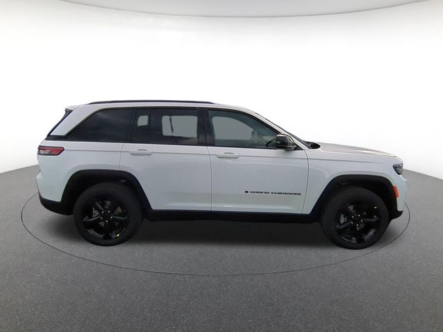 new 2025 Jeep Grand Cherokee car, priced at $41,791