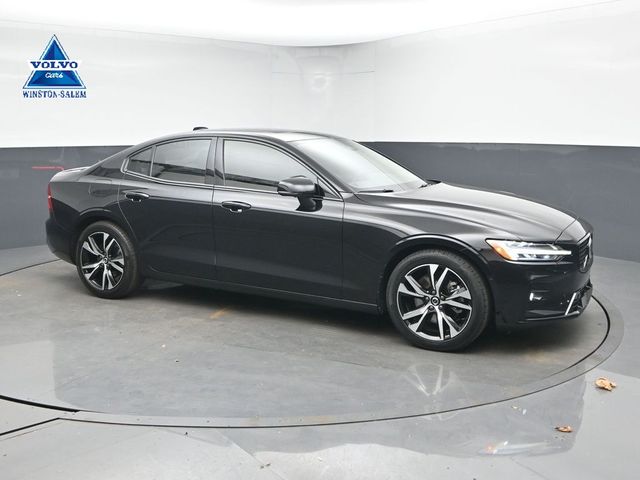 Onyx Black 2025 Volvo S60 B5 Plus AWD Sedan All-Wheel Drive Automatic