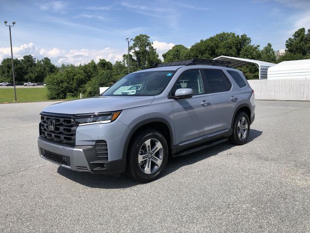 new 2026 Honda Pilot car, priced at $45,742