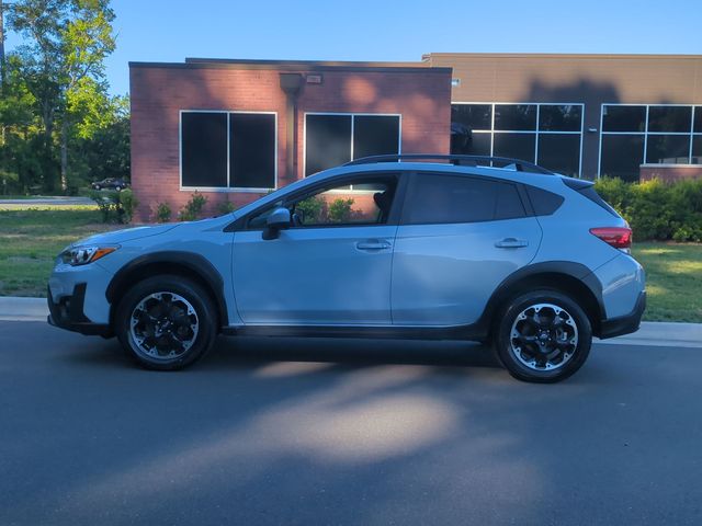Used 2023 Gray Subaru Premium image 10