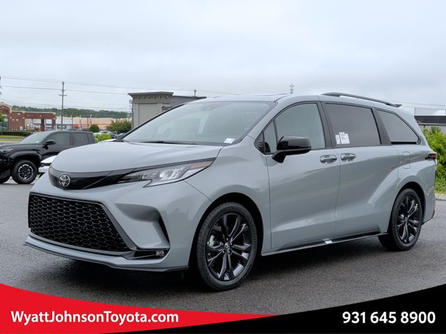 2026 Toyota Sienna XSE 7-Passenger Hybrid FWD's photo