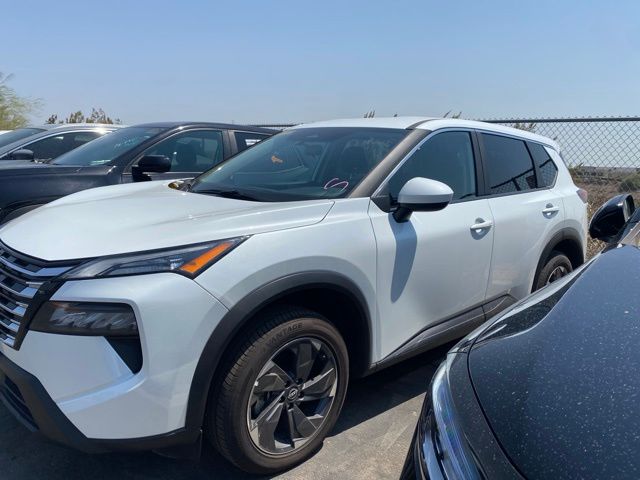 229602025 Nissan Rogue SV