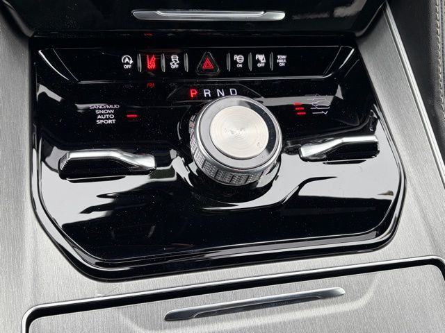 new 2026 Jeep Grand Wagoneer L car, priced at $76,512