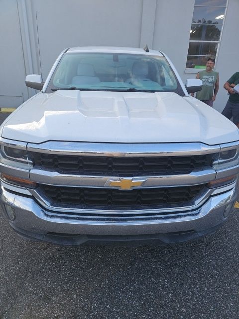 2017 Chevrolet Silverado 1500 LT 7