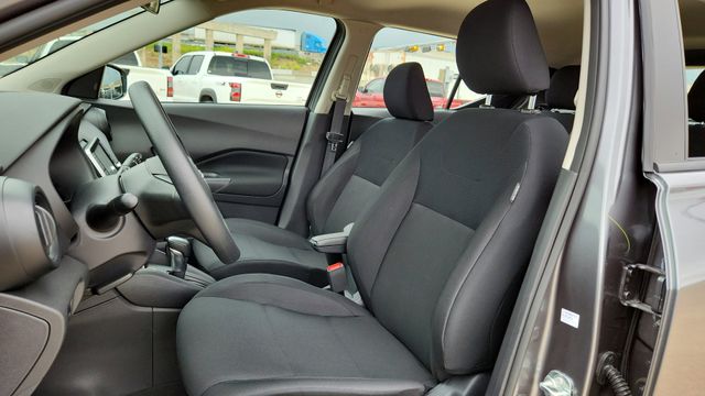 2025 Nissan Kicks Play