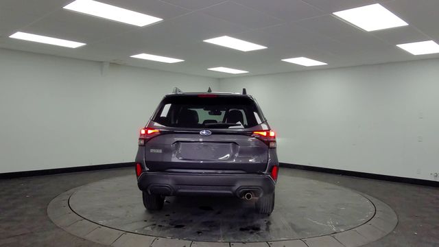 2025 – Subaru – Forester