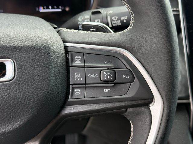 2023 Jeep Grand Cherokee L Altitude Silver at DeMontrond Gulf Freeway