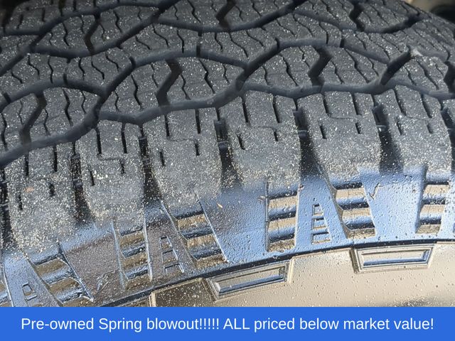 Used 2024 Black Metallic Ford XLT image 19
