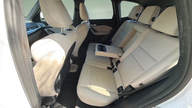 Used 2024 White BMW xDrive28i image 20