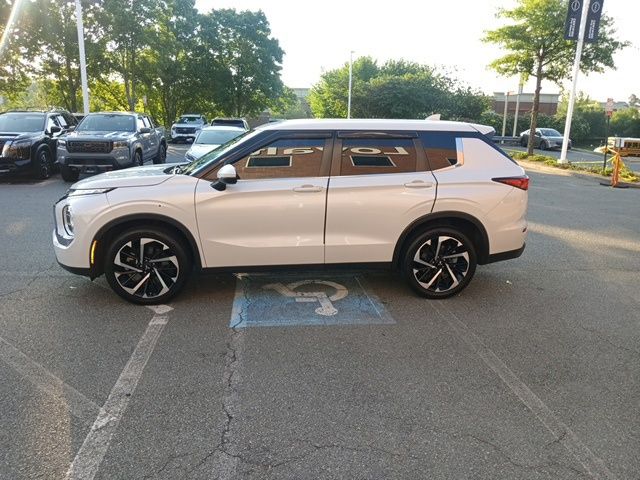 Used 2022 Mitsubishi Outlander SUV