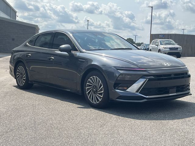 Used 2025 Gray Hyundai Limited image 15