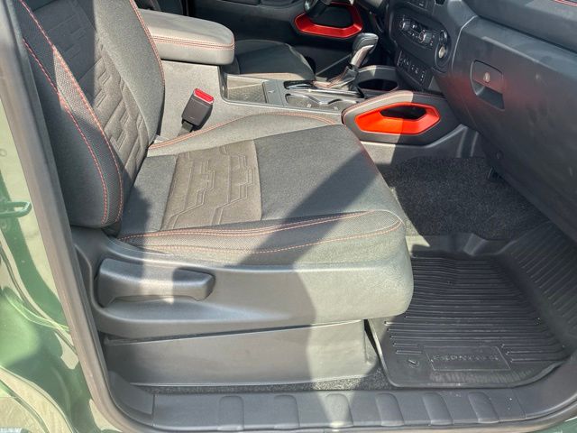 2022 Nissan Frontier PRO-X Green at Royal Nissan