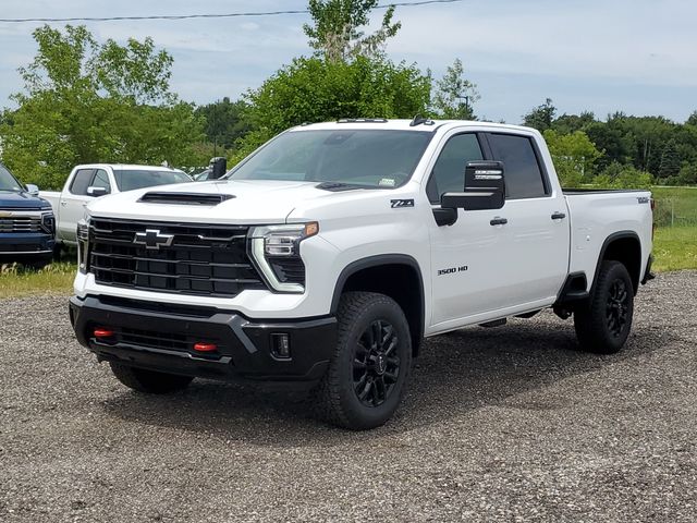 New 2026 Chevrolet Silverado 3500 LT Crew Cab for sale #T1208120 - photo 1