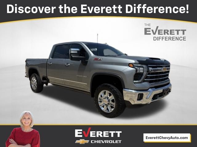 Sterling Gray Metallic 2024 Chevrolet Silverado 2500HD Pickup Truck Four-Wheel Drive Automatic
