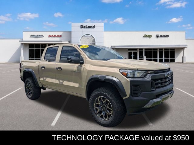 Sand Dune Metallic 2023 Chevrolet Colorado Pickup Truck Four-Wheel Drive 8-Speed Automatic