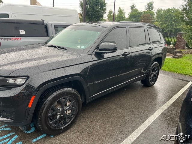  2024 Jeep Grand Cherokee L Altitude 4WD   