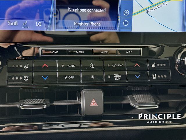 2022 Toyota Highlander Hybrid Limited photo
