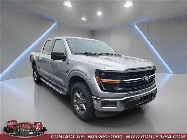 Silver Metallic 2024 Ford F-150 XLT SuperCrew 4WD Pickup Truck Four-Wheel Drive Automatic