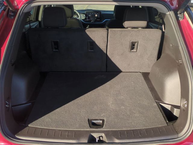 Used 2024 Red Chevrolet LT image 33