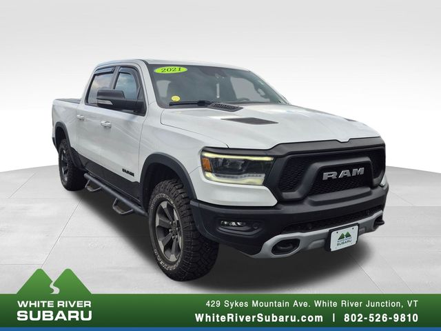 Bright White Clearcoat 2021 RAM 1500 Pickup Truck Four-Wheel Drive 8-Speed Automatic