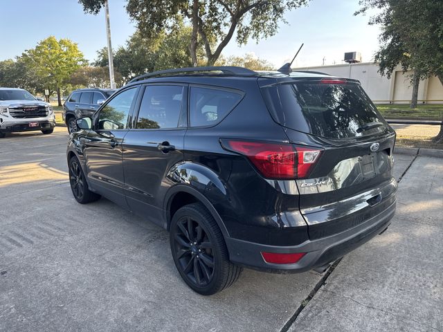 2019 Ford Escape SE Black at Autostrade