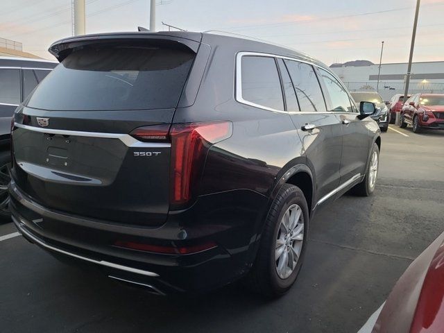 2021 Cadillac XT6 Luxury 3