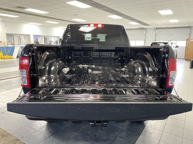 2024 RAM 3500 Big Horn photo