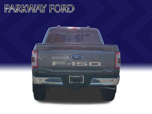 Used 2022 Gray Ford Lariat image 4