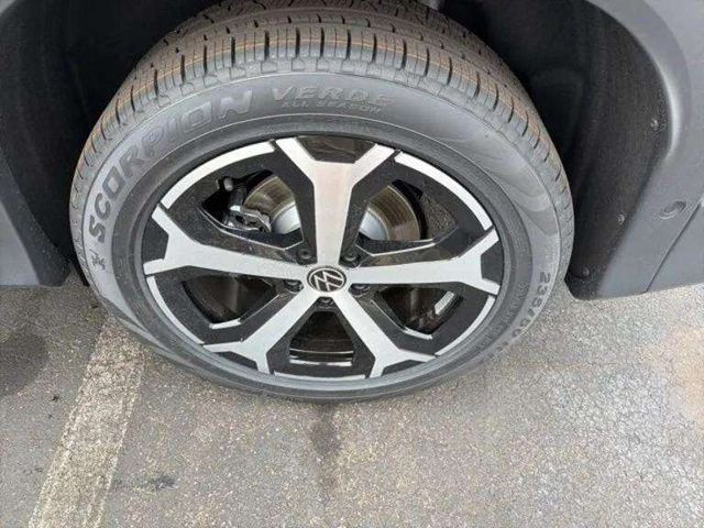 VolkswagenTiguan10