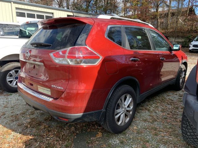 2016 Nissan Rogue SV 4