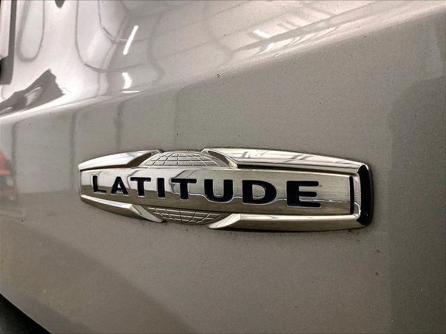 2021 Jeep Renegade Latitude Silver at South Hills Kia