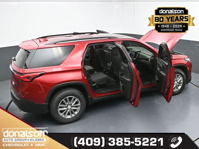 used 2023 Chevrolet Traverse car, priced at $26,364