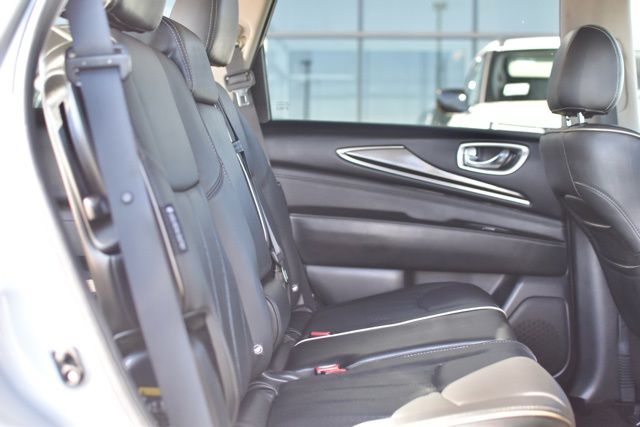 Used 2019 INFINITI QX60 LUXE 4D Sport Utility