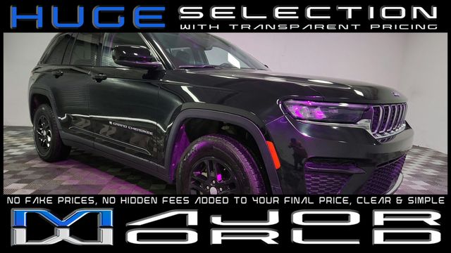 2024 Jeep Grand Cherokee Laredo 4WD