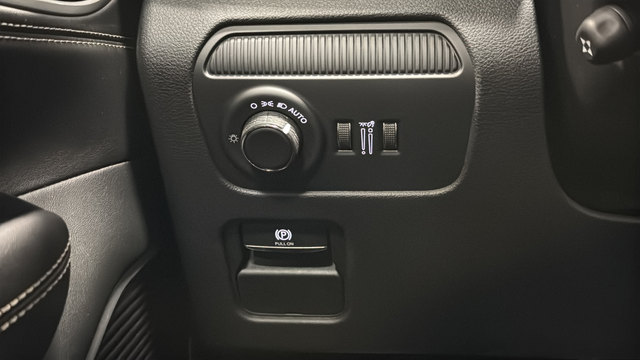 New 2026 High Gloss Black Jeep Limited Reserve image 32