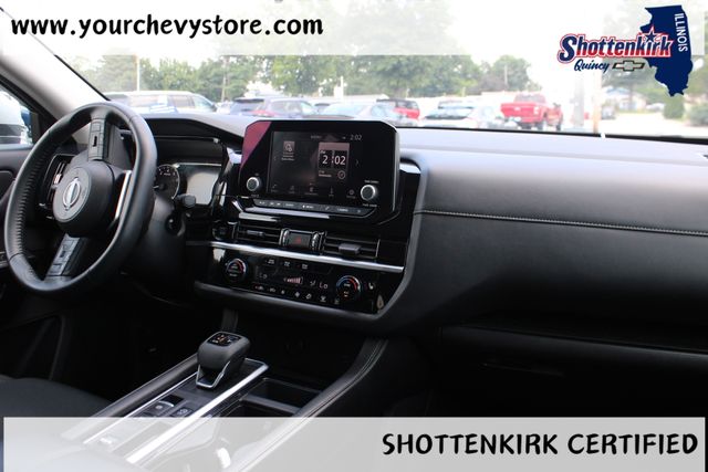 Used 2025 Nissan Pathfinder SUV