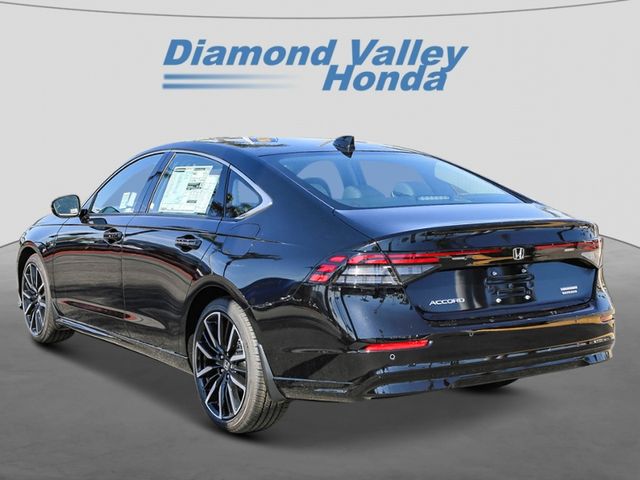 2025 Honda Accord Hybrid Touring 4