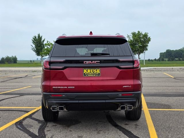 2025 GMC Acadia AWD AT4