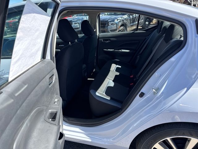 2025 Nissan Versa Sedan SV - Photo 13