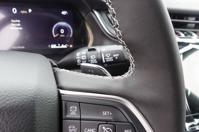 new 2025 Jeep Grand Cherokee car, priced at $40,720