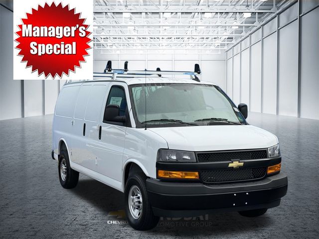 2025 Chevrolet Express Cargo 2500 RWD