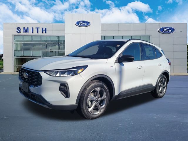 Space Silver Metallic 2026 Ford Escape SUV / Crossover Front-Wheel Drive 8-Speed Automatic