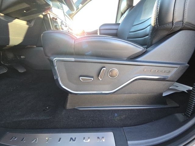 2023 Ford F-150 Platinum:168824A