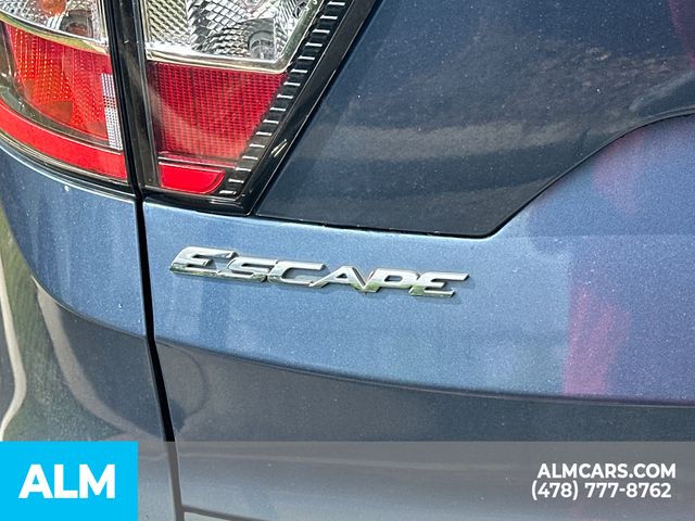 Used 2018 Blue Ford S image 6