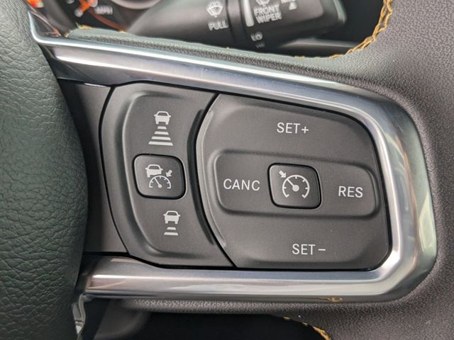 2024 Jeep Wrangler 4-Door Sahara 4x4