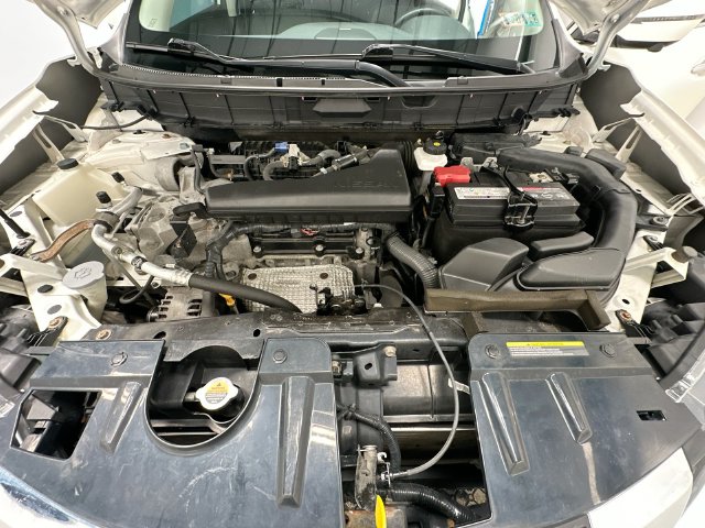 2019 Nissan Rogue SL White at Subaru and VW of Moon Township