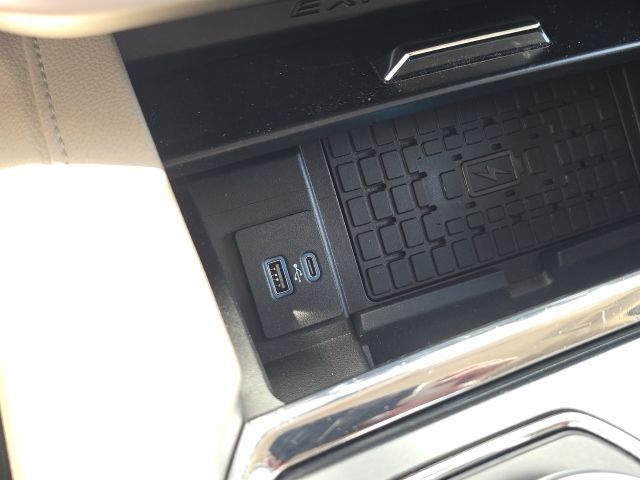 2022 Ford Expedition XLT:169442A2