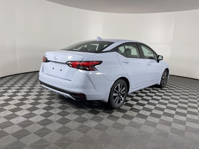 2025 Gray Sky Pearl Nissan Versa 1.6 SV FWD Sedan