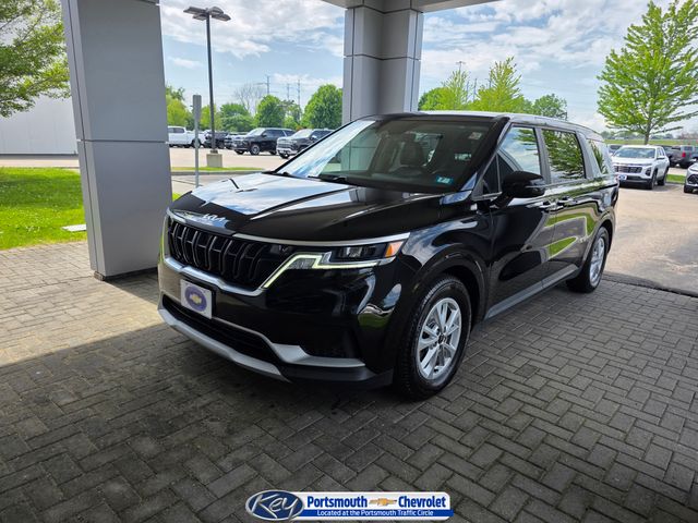 2022 Kia Carnival LX FWD
